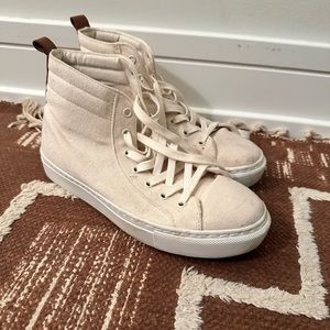 ABLE Zell High Top. Size 7.5